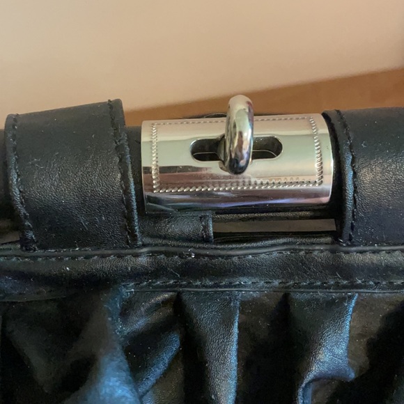 Black Ruffle Purse - Picture 3 of 6